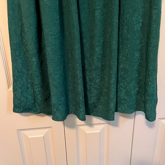 Dress - Picture 4 of 5